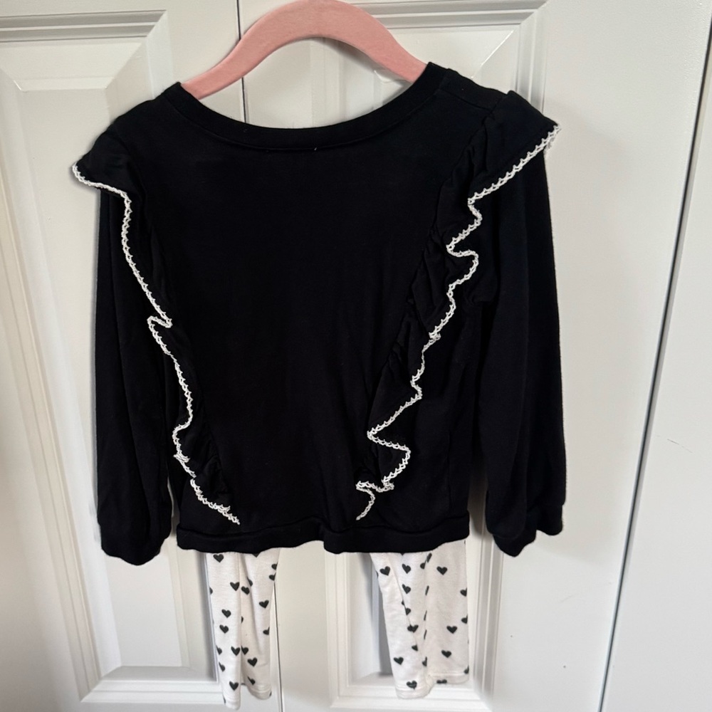 Splendid Baby Girls Infant Toddler Legging Set Black & White Hearts 18-24 Ruffle - Picture 5 of 6